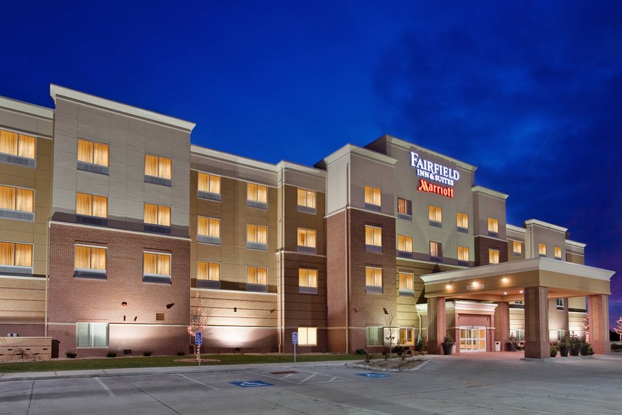 FAIRFIELD INN & SUITES KEARNEY $105 ($̶1̶2̶1̶) - Updated 2020 Prices ...