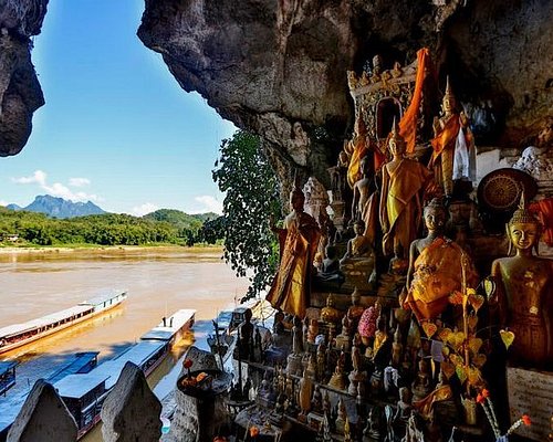 laos scooter tour