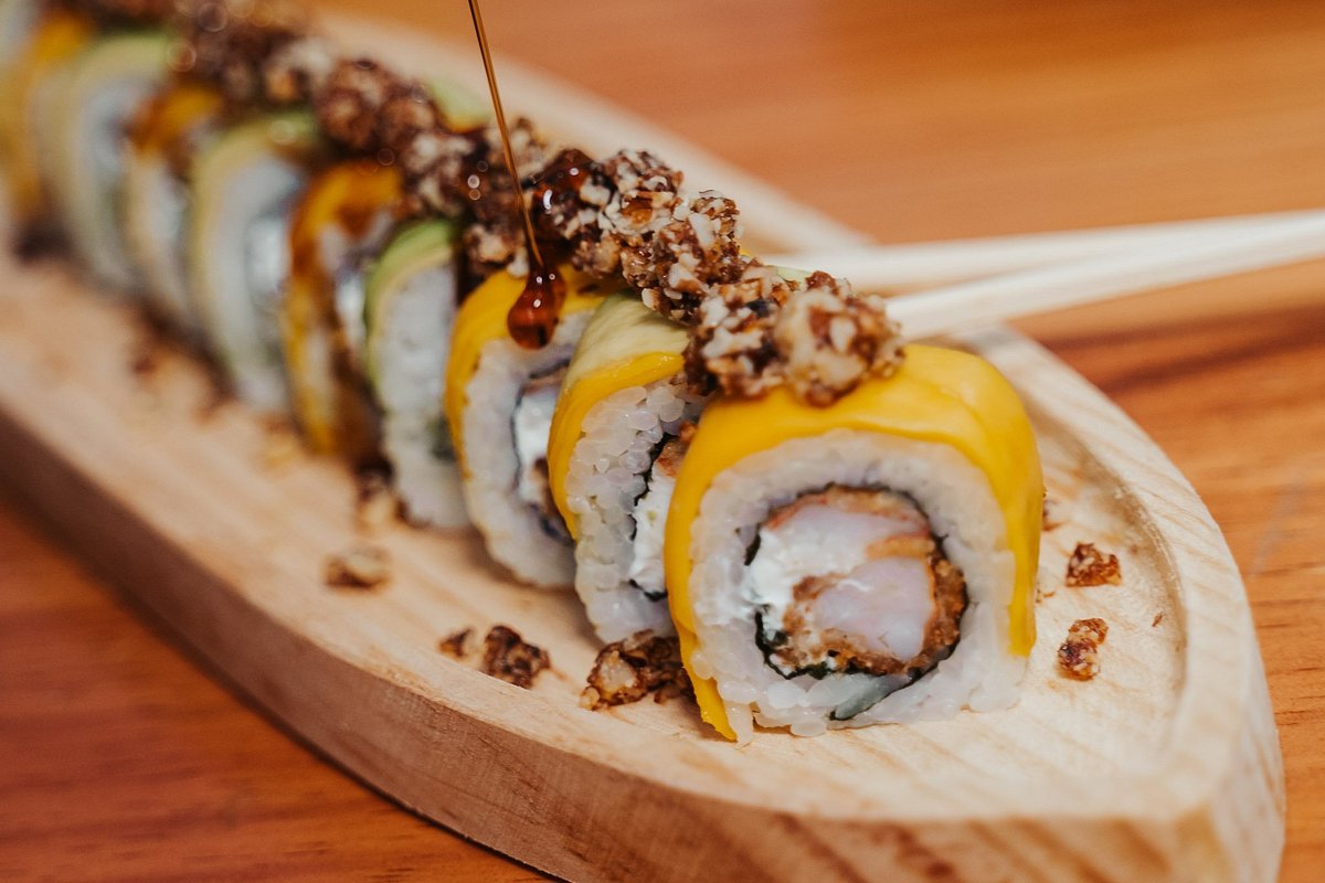 Hot Mama Roll - Picture of Sushi Thai Downtown, Naples - Tripadvisor