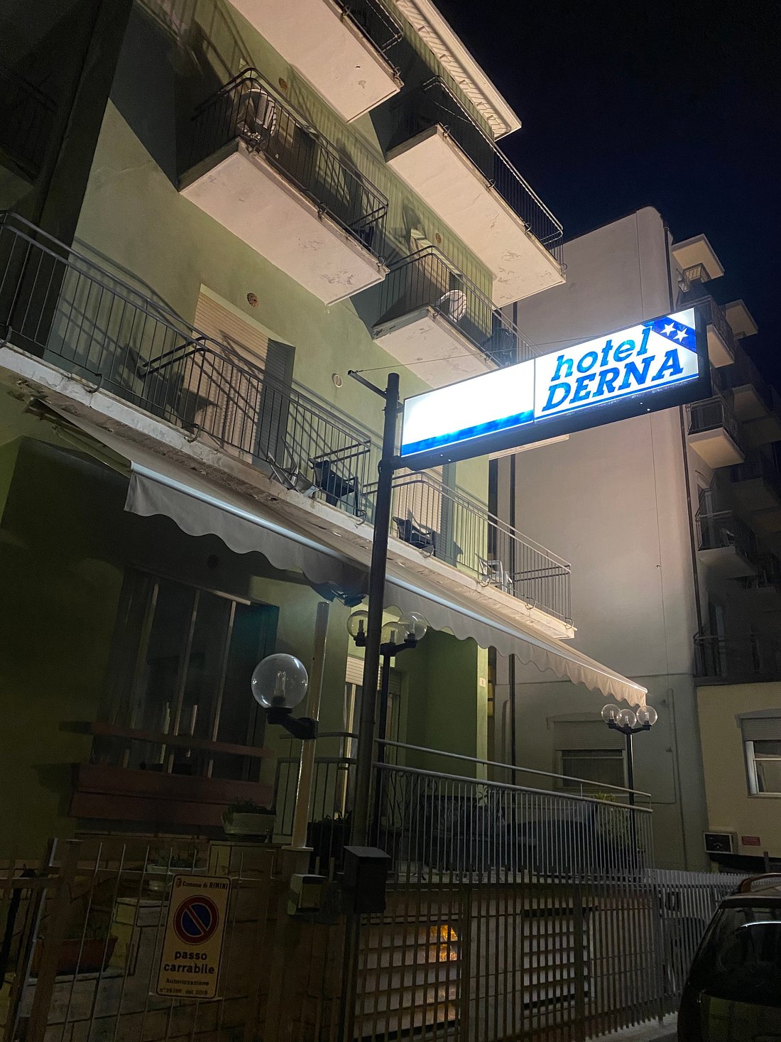 Hotel villa derna rimini