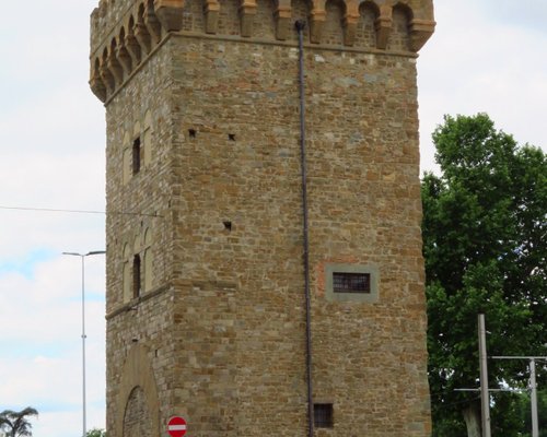 Torre De água Em Tijolo Na Itália Imagem de Stock - Imagem de