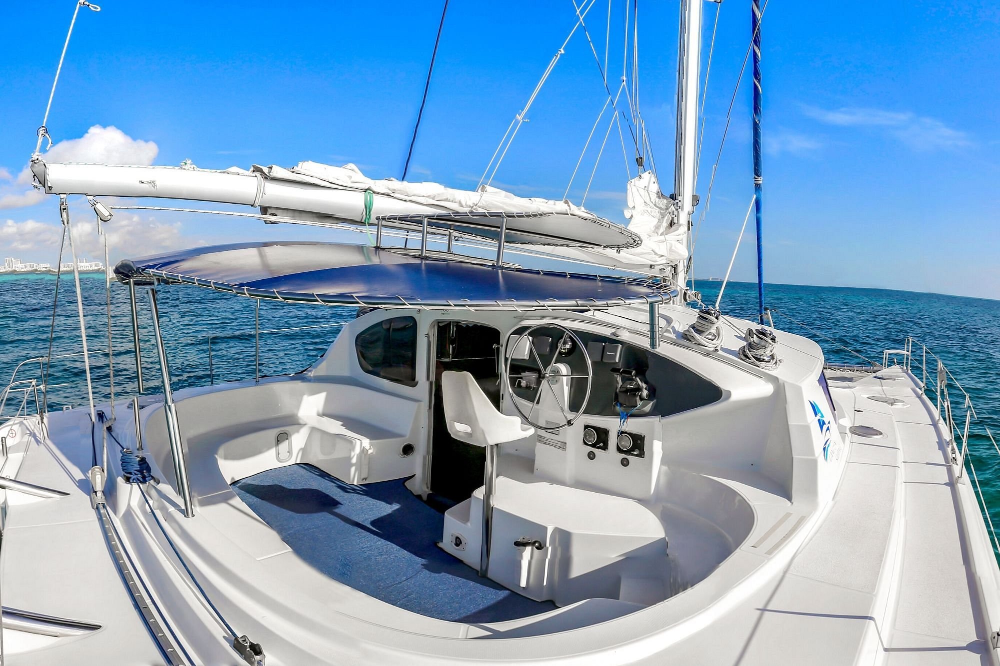 sailing catamarans experience