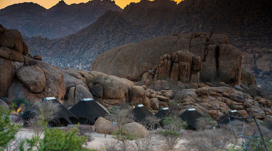 Spectacular setting in the mountains