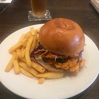 Lady Daly: Nashvile Spicy Chicken Burger