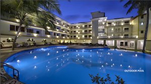Sterling Goa- Varca in Varca, image may contain: Hotel, Resort, Building, Hot Tub
