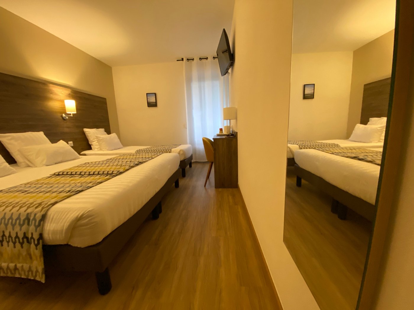HOTEL DU TREGOR - Prices & Reviews (Treguier, France) HOTEL DU TREGOR - Prices &  Reviews (Treguier, France)