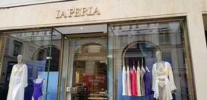 La Perla, Rue du Faubourg Saint-Honoré – Paris