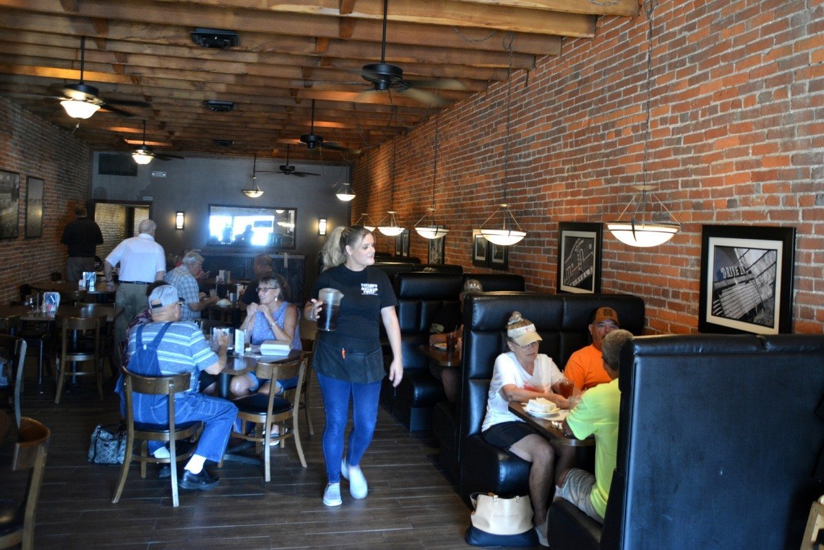 THE 10 BEST Restaurants in Carlinville (Updated January 2024)