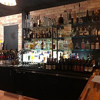 Capone’s Speakeasy & Pizzeria