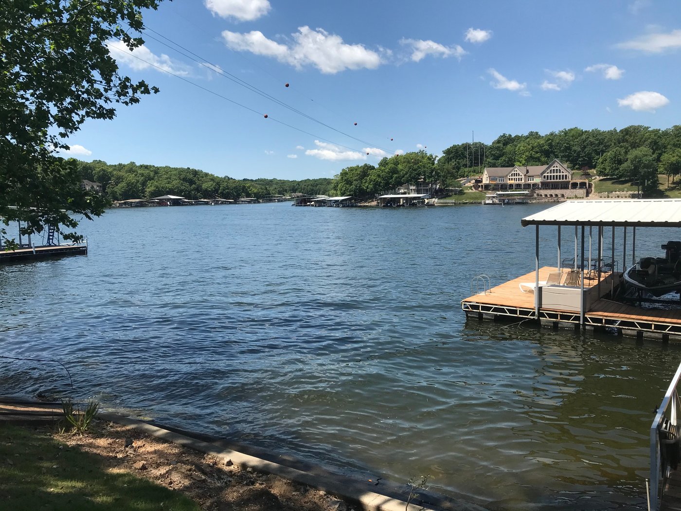 BASS AND BASKETS - B&B Reviews (Lake of the Ozarks, MO - Lake Ozark)