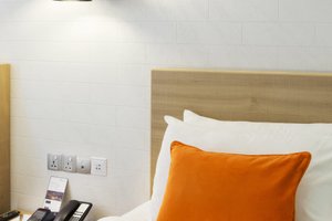 Room & Suite