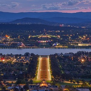 10 Best Things to Do in Canberra: Top Attractions & Places 