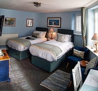 Crackington superior twin ground floor room