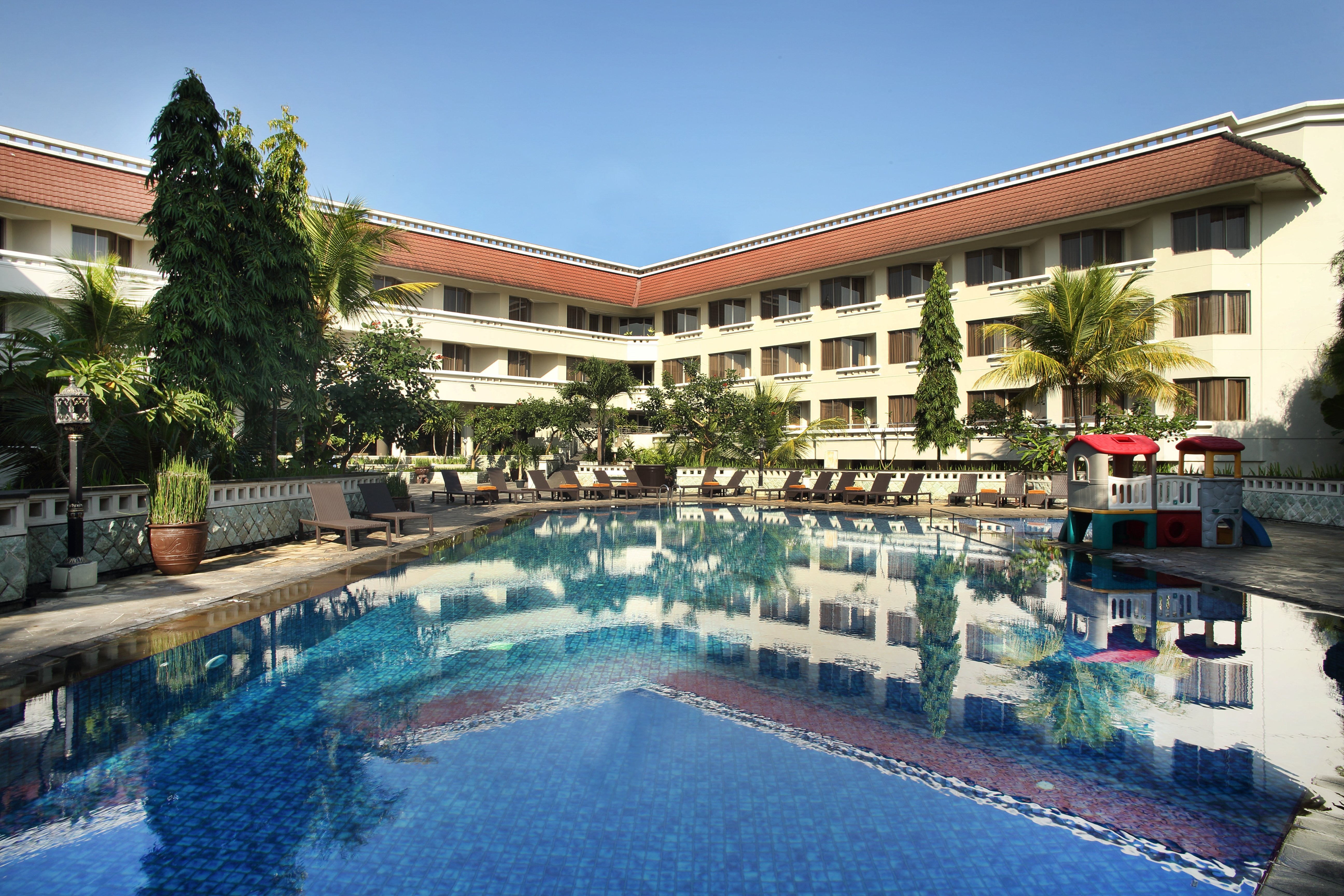 HOTEL SANTIKA PREMIERE JOGJA: UPDATED 2022 Reviews, Price Comparison ...