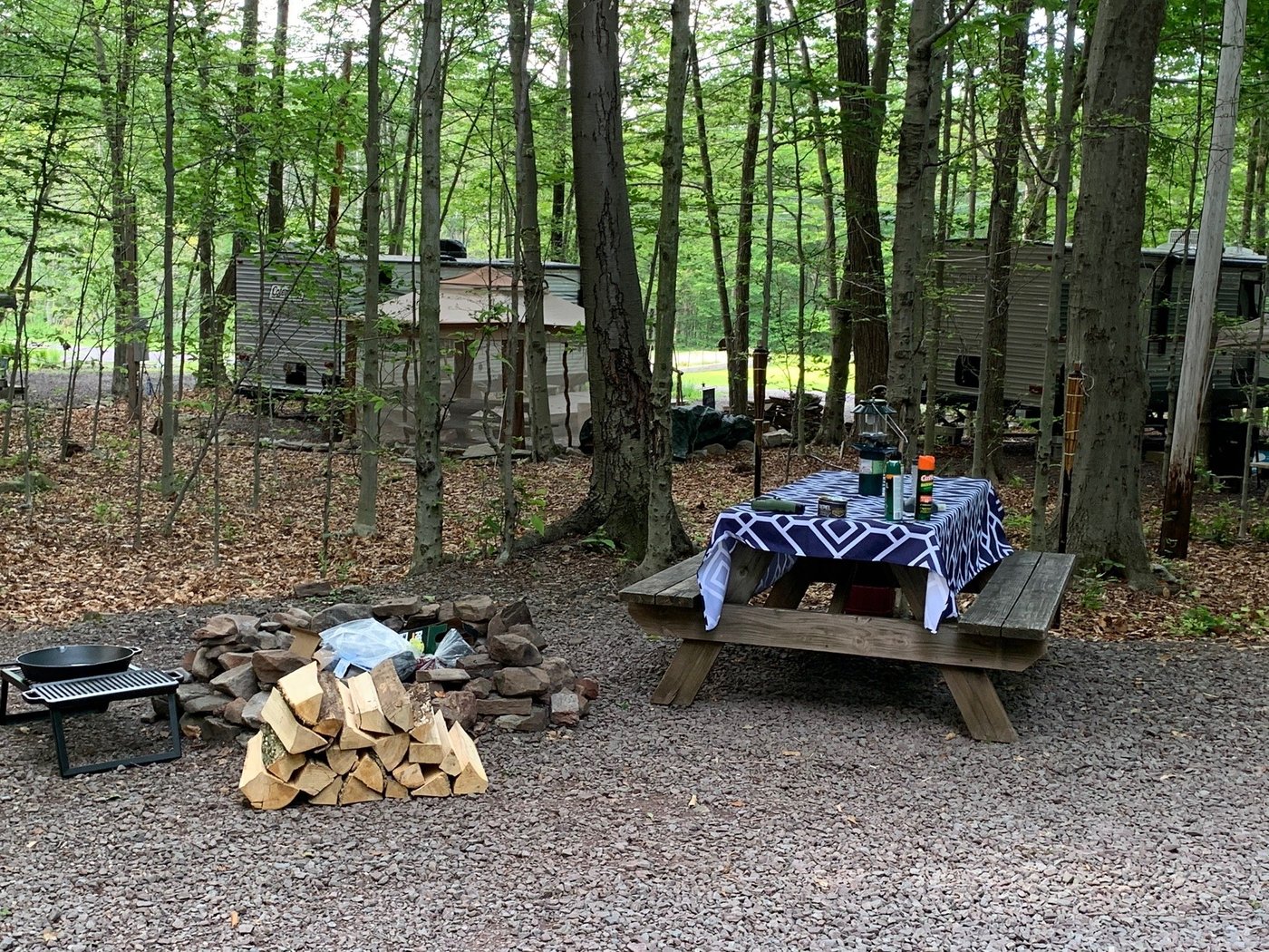 Pennsylvania Pioneer Campground: Your Rustic Retreat Awaits!