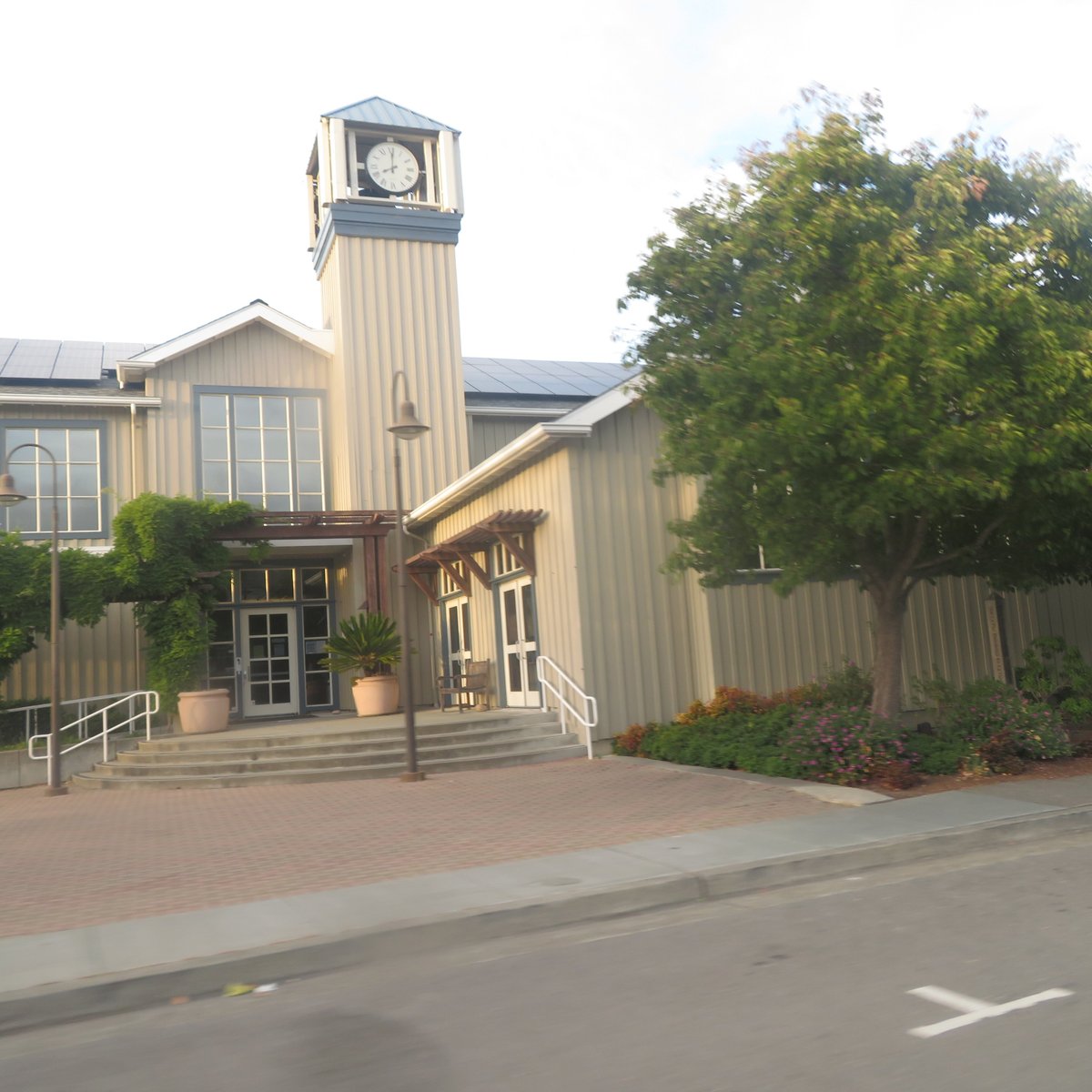 TIBURON CITY HALL AND LIBRARY - All You Need to Know BEFORE You Go