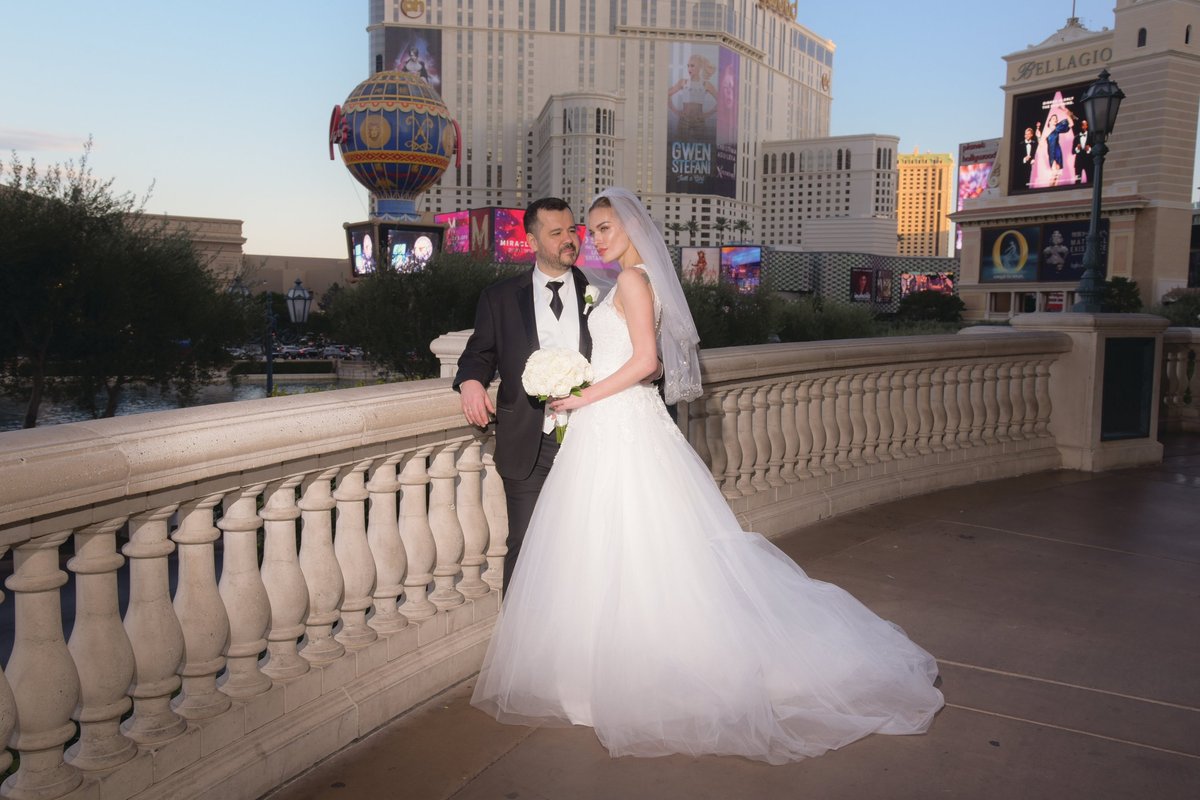 bellagio fountains wedding