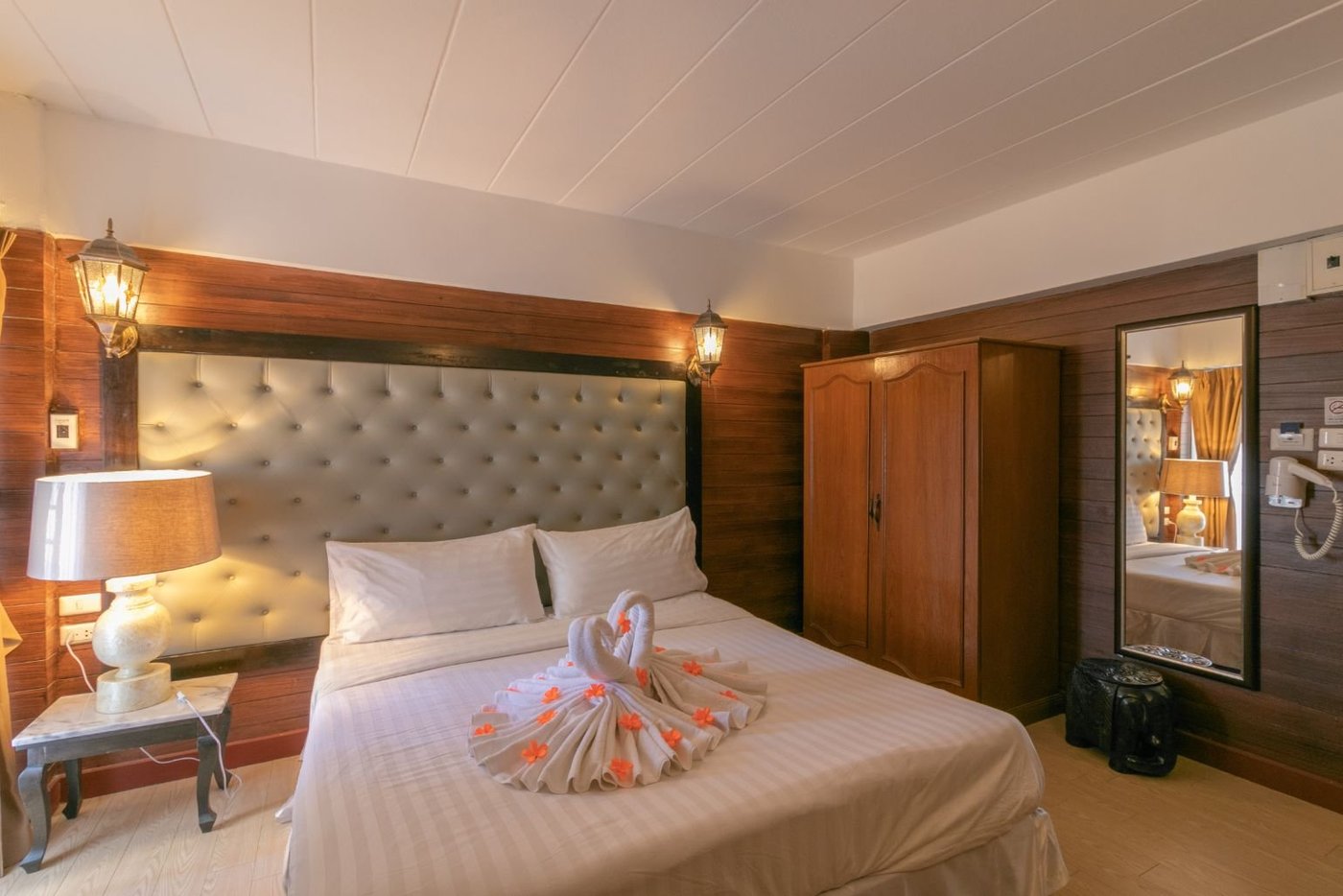 SUDYOD RESORT APARTMENT $17 ($̶2̶7̶) - Prices & Hotel Reviews - Bangkok, Thailand SUDYOD RESORT APARTMENT $17 ($̶2̶7̶)... 