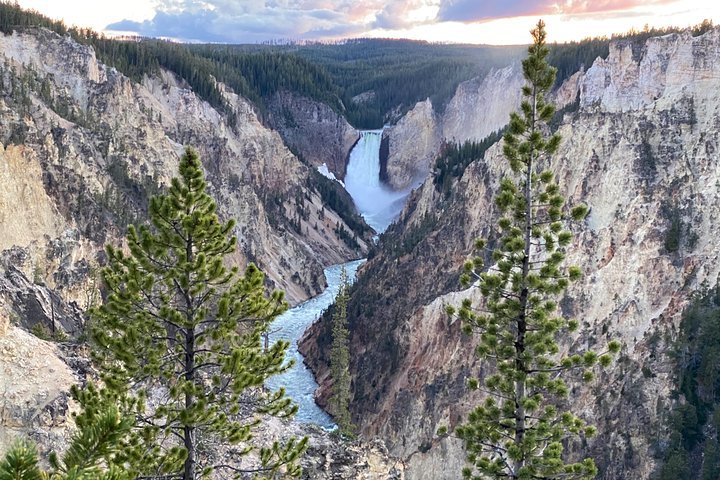 Tower falls clearance hike yellowstone