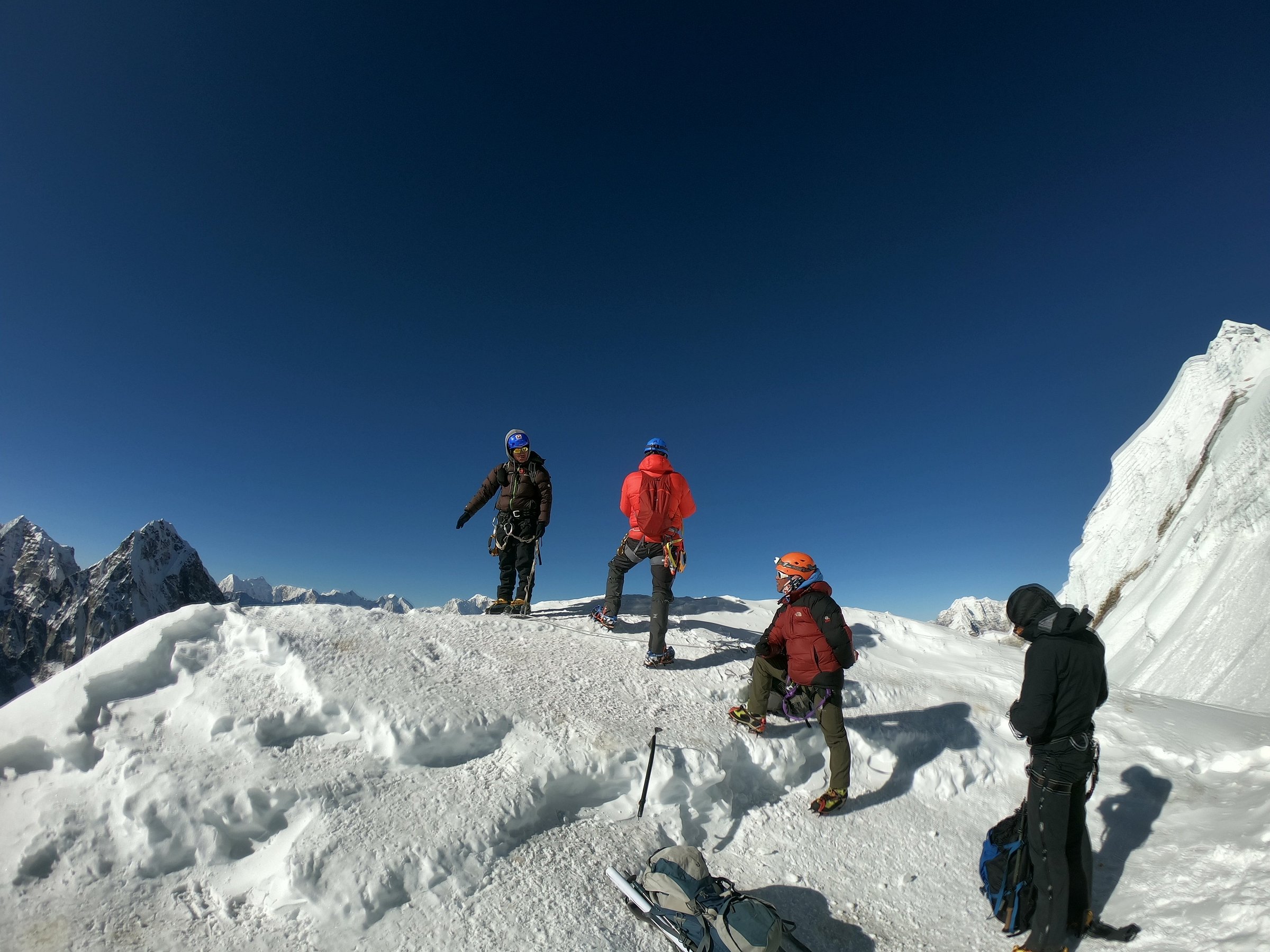 annapurna foothills treks & expedition