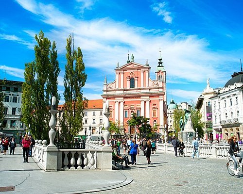 slovenia free walking tour