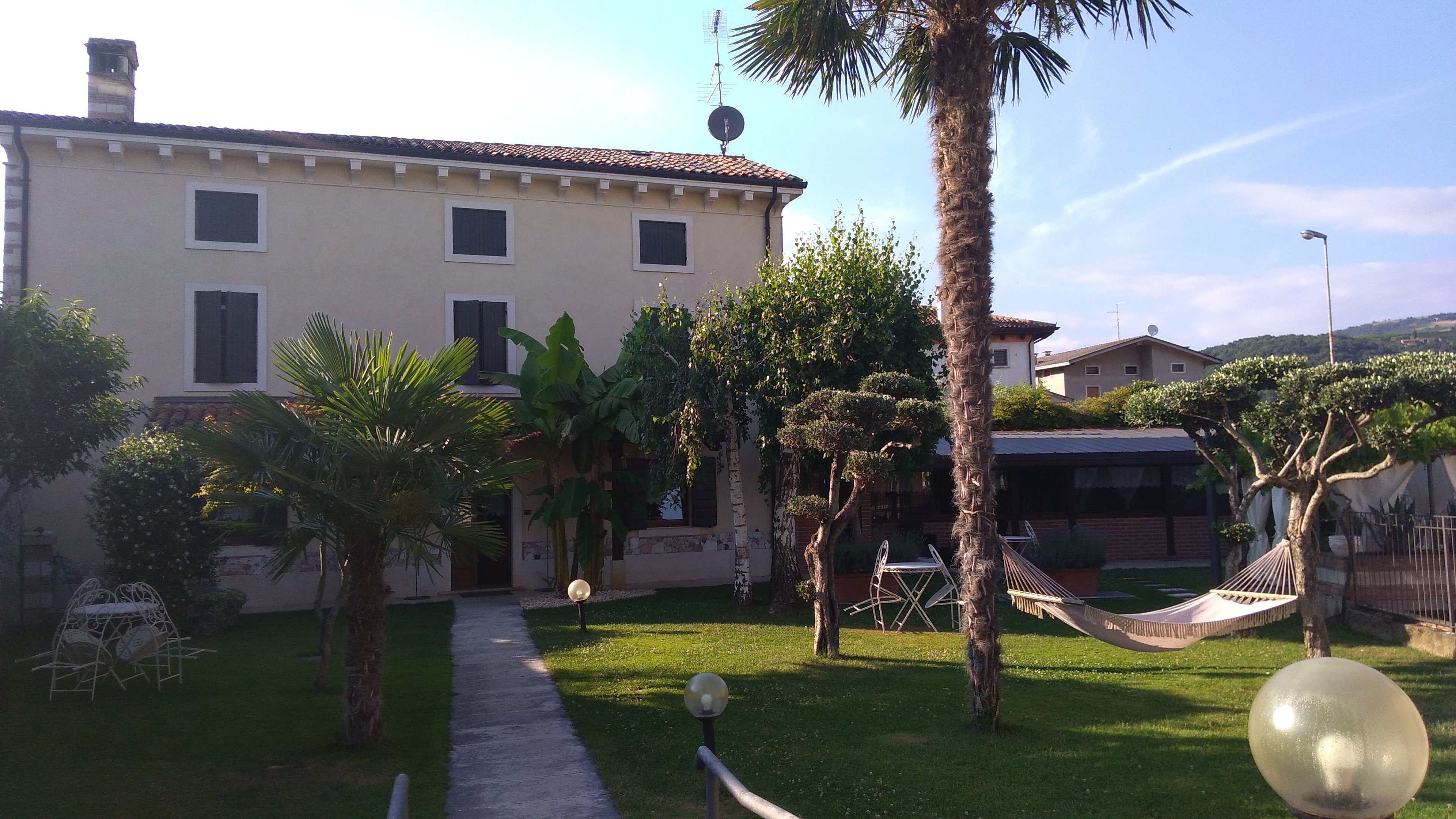 B&B ANTICO BORGO - Prices & Reviews (Tregnago, Italy)