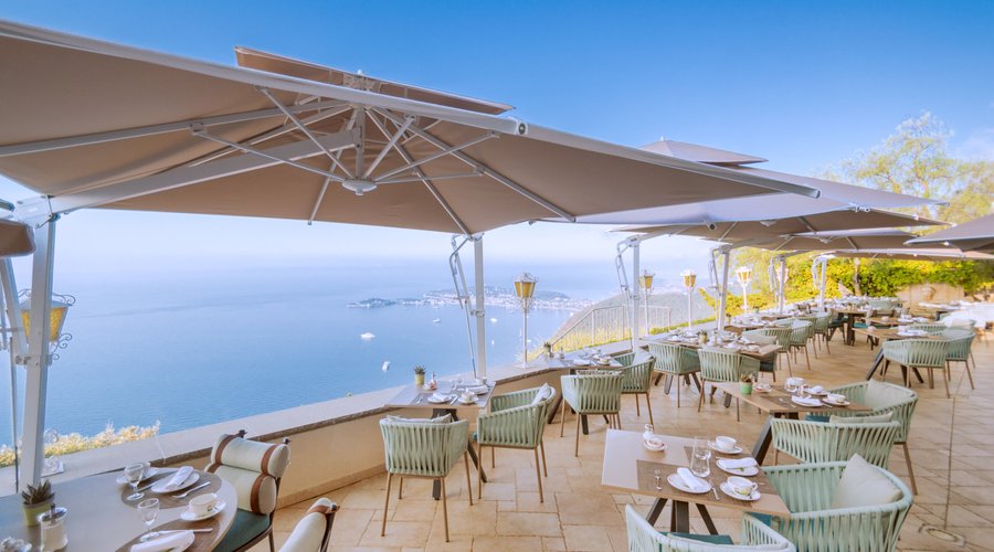 Terrasse du restaurant LES REMPARTS