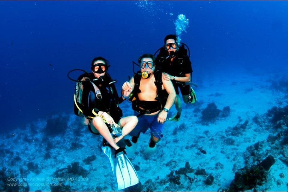 cancun scuba diving & training center by deep life group