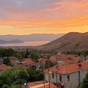 This really captured the moment ... a truly memorable photo taken from the hotel balcony that makes you want to go back again and again ...