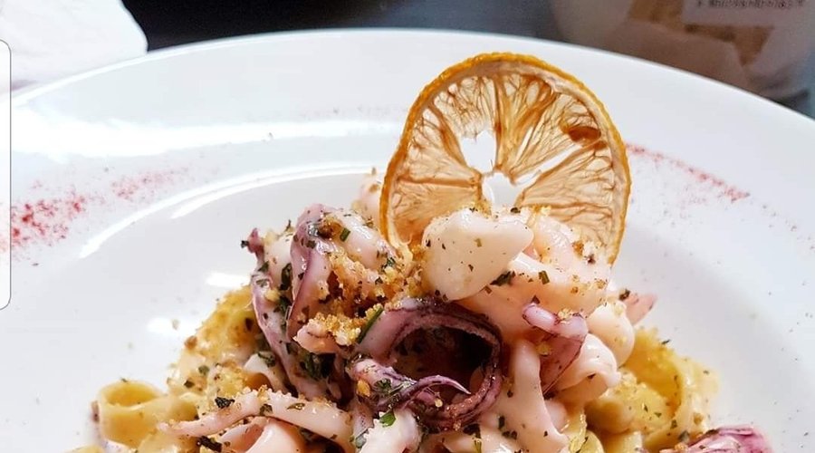 Tagliolini al limone di Sorrento e calamari