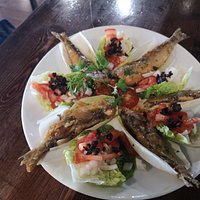 Esquisitas sardinas en escabeche Y dorada al horno