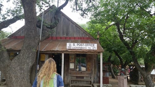 Luckenbach review images