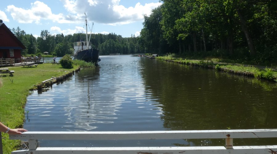 Hjälmare Kanal vid Hjälmare Docka utanför Arboga