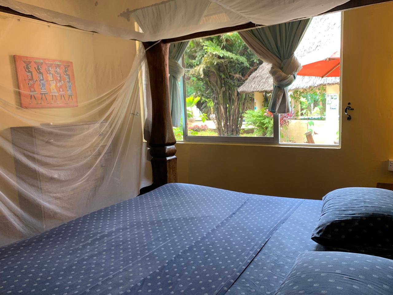 Hotel photo 5 of Diani Backpackers.