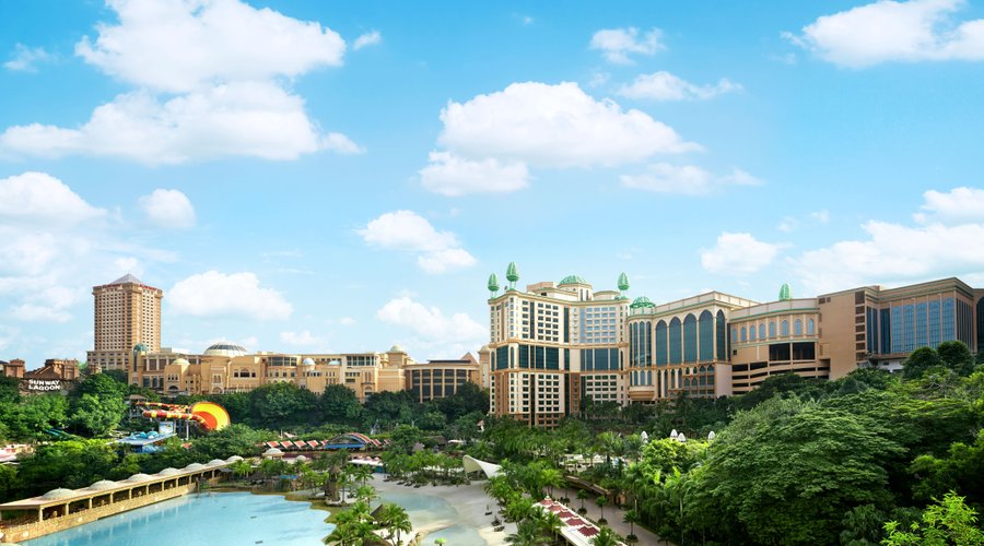 Sunway Clio Hotel provides easy access to theme park and shopping mall in Sunway City