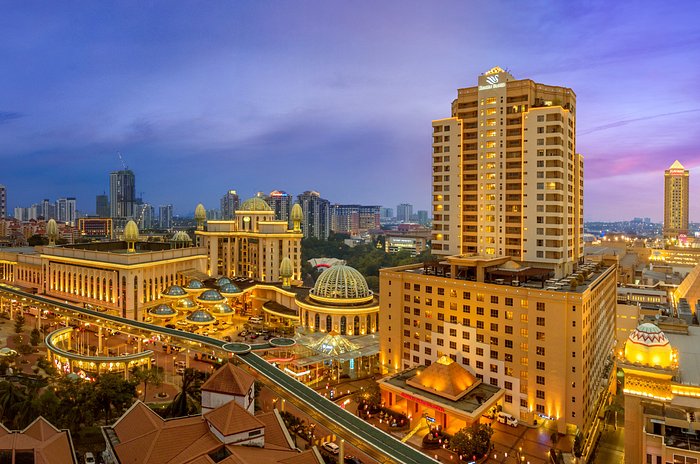 Sunway Pyramid Hotel offers you all the excitements at Sunway City Kuala Lumpur