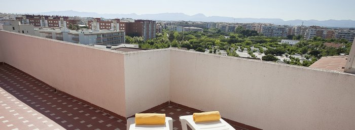 Imagen 7 de Les Dalies Apartmentos