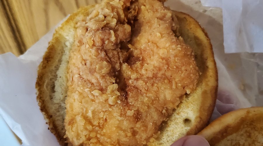 POPEYES LOUISIANA KITCHEN, East Peoria - 103 N Main St - Photos 