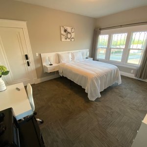 Cookies ‘n Cream Room