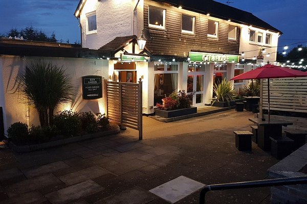 Football  Cat & Fiddle Pub