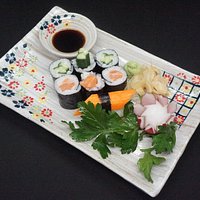 Das Sushi-Menü S1 ist perfekt für Kunden , die unser leckeres Sushi erstmals ausprobieren wolltet .