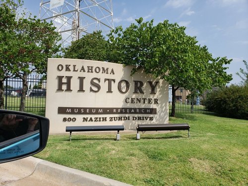 Oklahoma City VanEsq12 review images