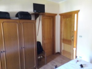 Room & Suite
