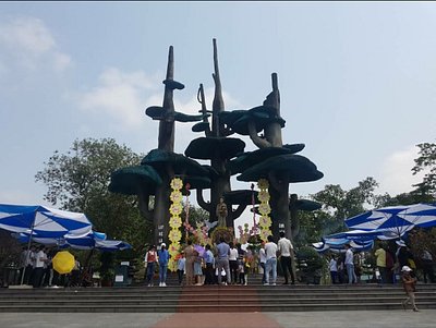 Long Hung Church In Quang Tri DMZ Zone - Culture Pham Travel