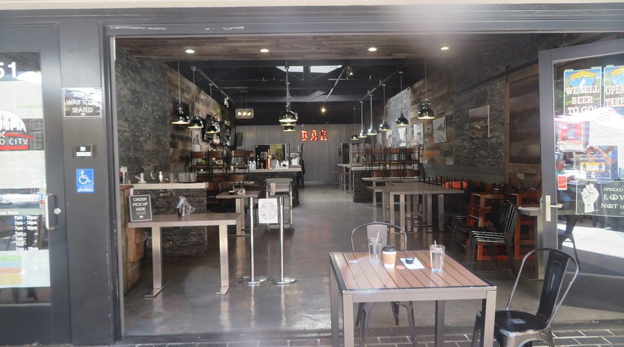 Metro City Restaurant & Bar
