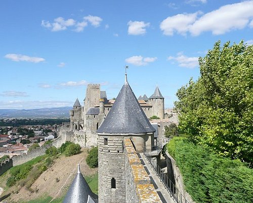 day trips from carcassonne by public transport