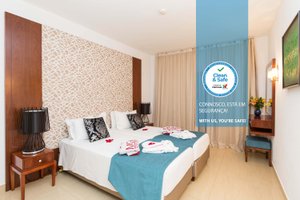 Room & Suite
