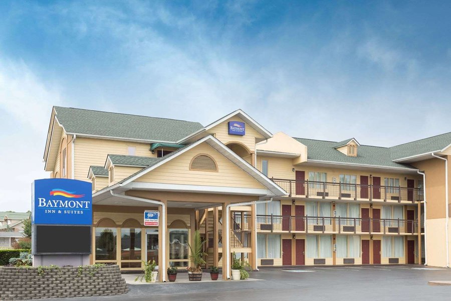 BAYMONT WYNDHAM SEVIERVILLE PIGEON FORGE  40     9  5    Updated 2021