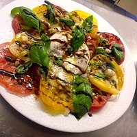 Farandole de tomates Bios et sa burrata