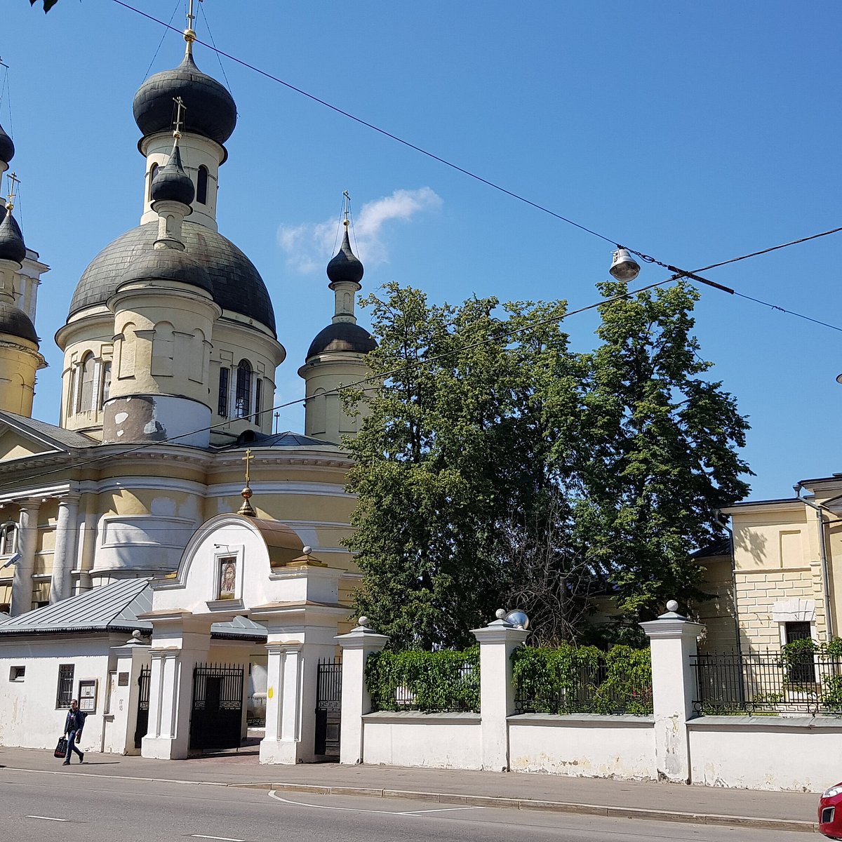 Храм введения пресвятой у салтыкова моста